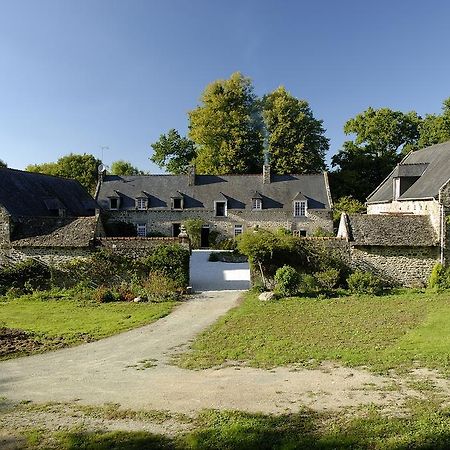 La Grande Sauvagere Panzió Saint-Pierre-de-Plesguen Kültér fotó