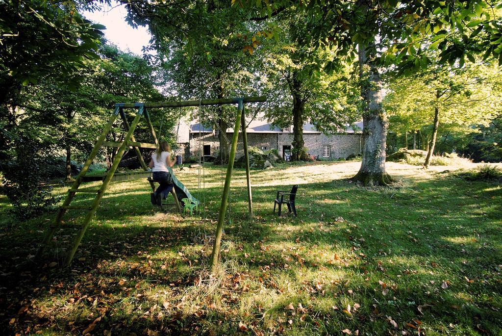 La Grande Sauvagere Panzió Saint-Pierre-de-Plesguen Kültér fotó